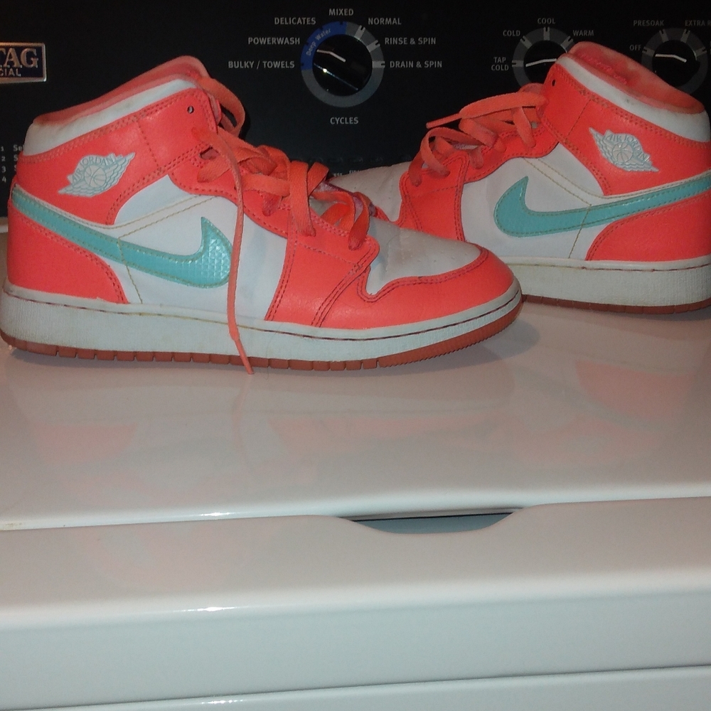 Air JORDAN 1 Mid / kids